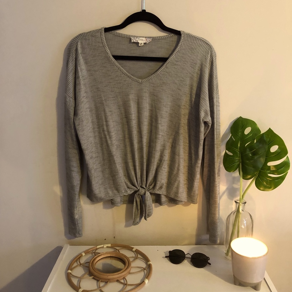 Pink republic grey tie top new without tags